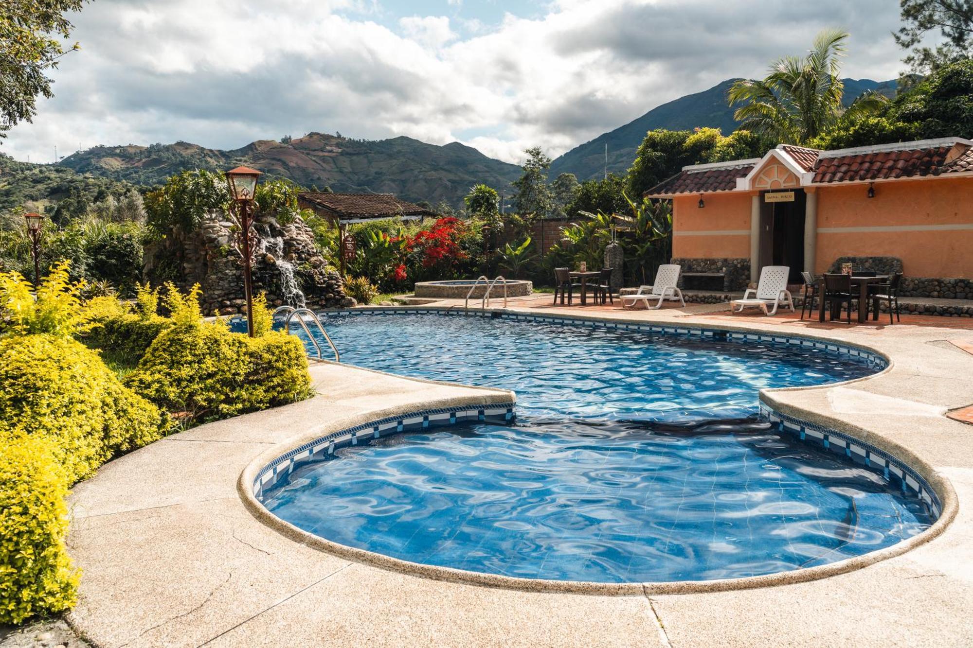 Hosteria Paraiso Vilcabamba Eksteriør billede
